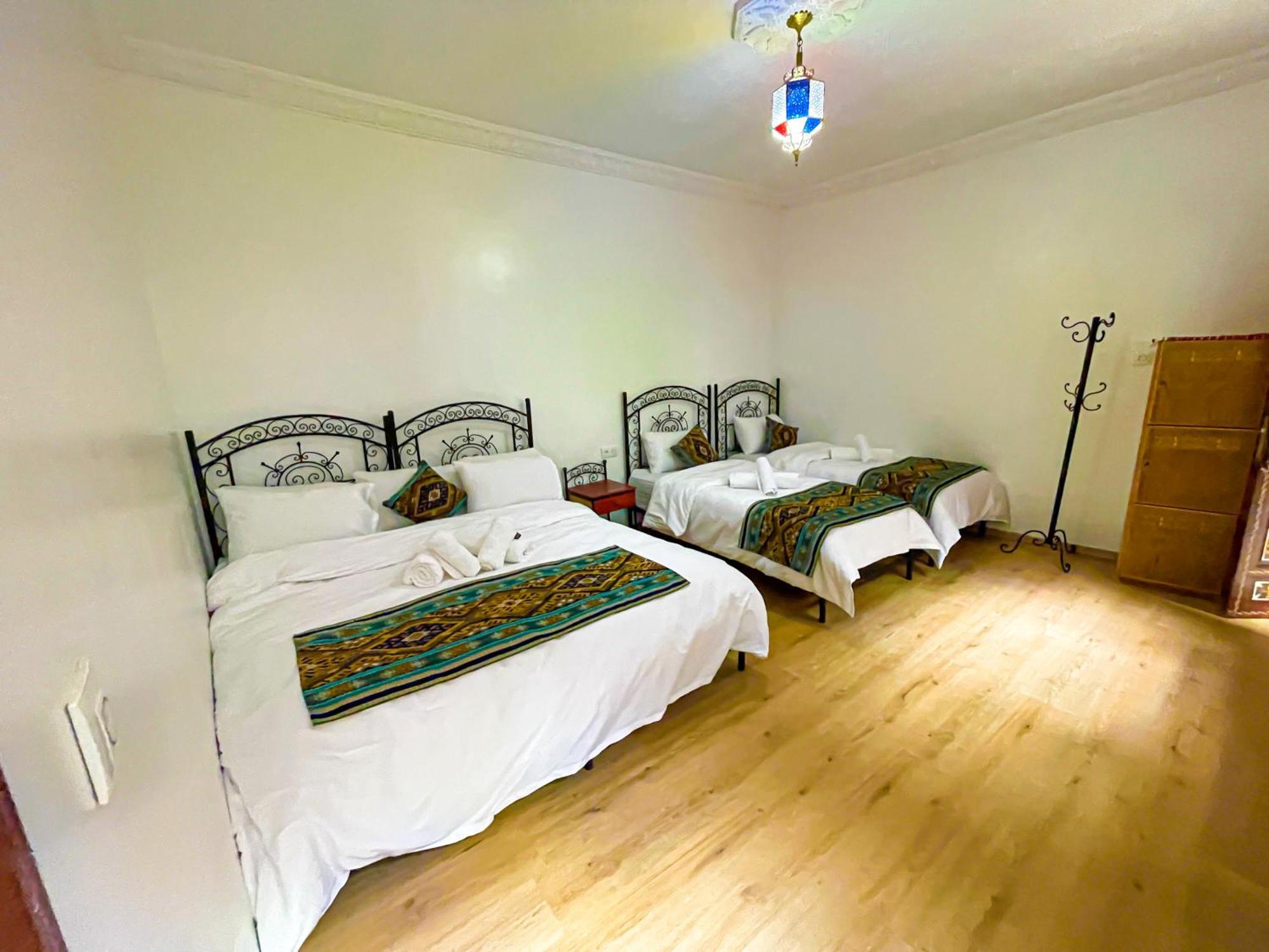 Riad El Wazzania Rabat Luaran gambar